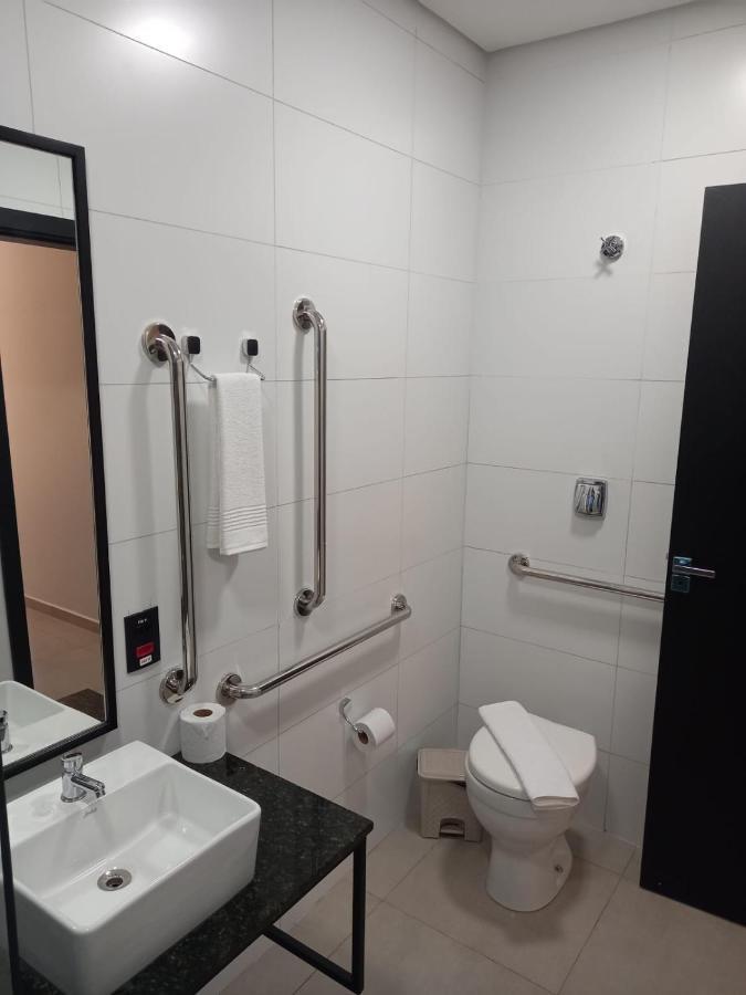Tucasa Flats - Viva Uma Experiencia De Morador! Apartment ฟอสดูอีกวาซู ภายนอก รูปภาพ